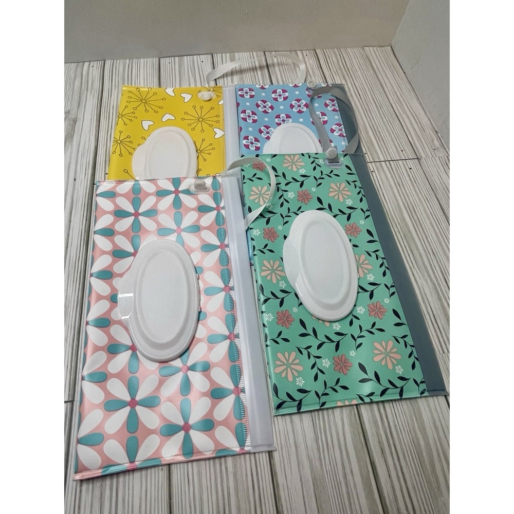 4-Pack Portable Baby Wipe Dispenser with Zip-Lock, Floral Design